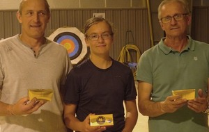 La première marche du podium avec Jean-Yves, Guilhem et Eric